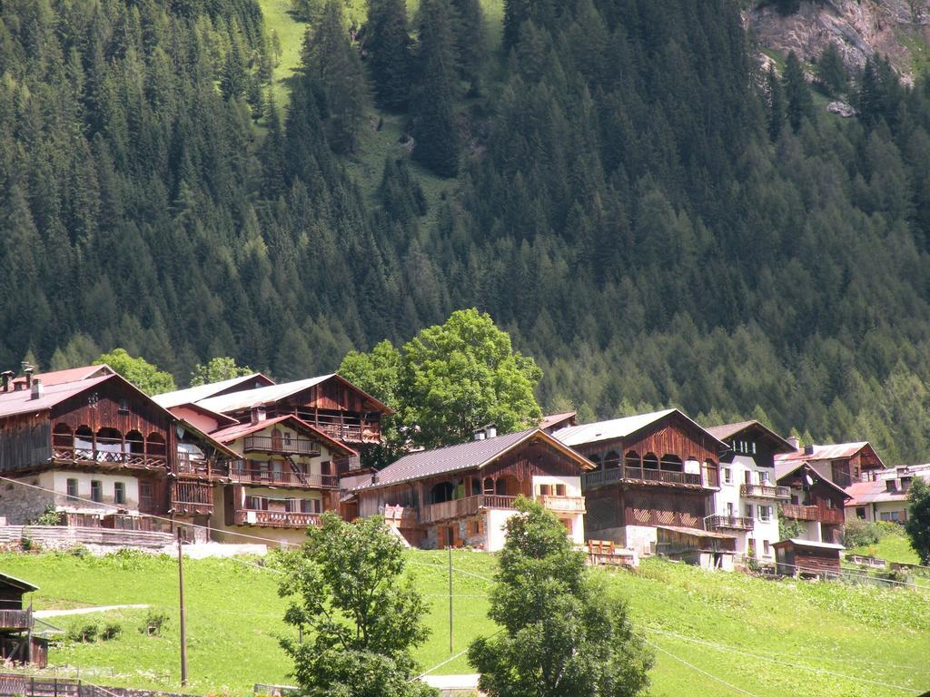 Hotel Garni Civetta Selva di Cadore Exteriör bild