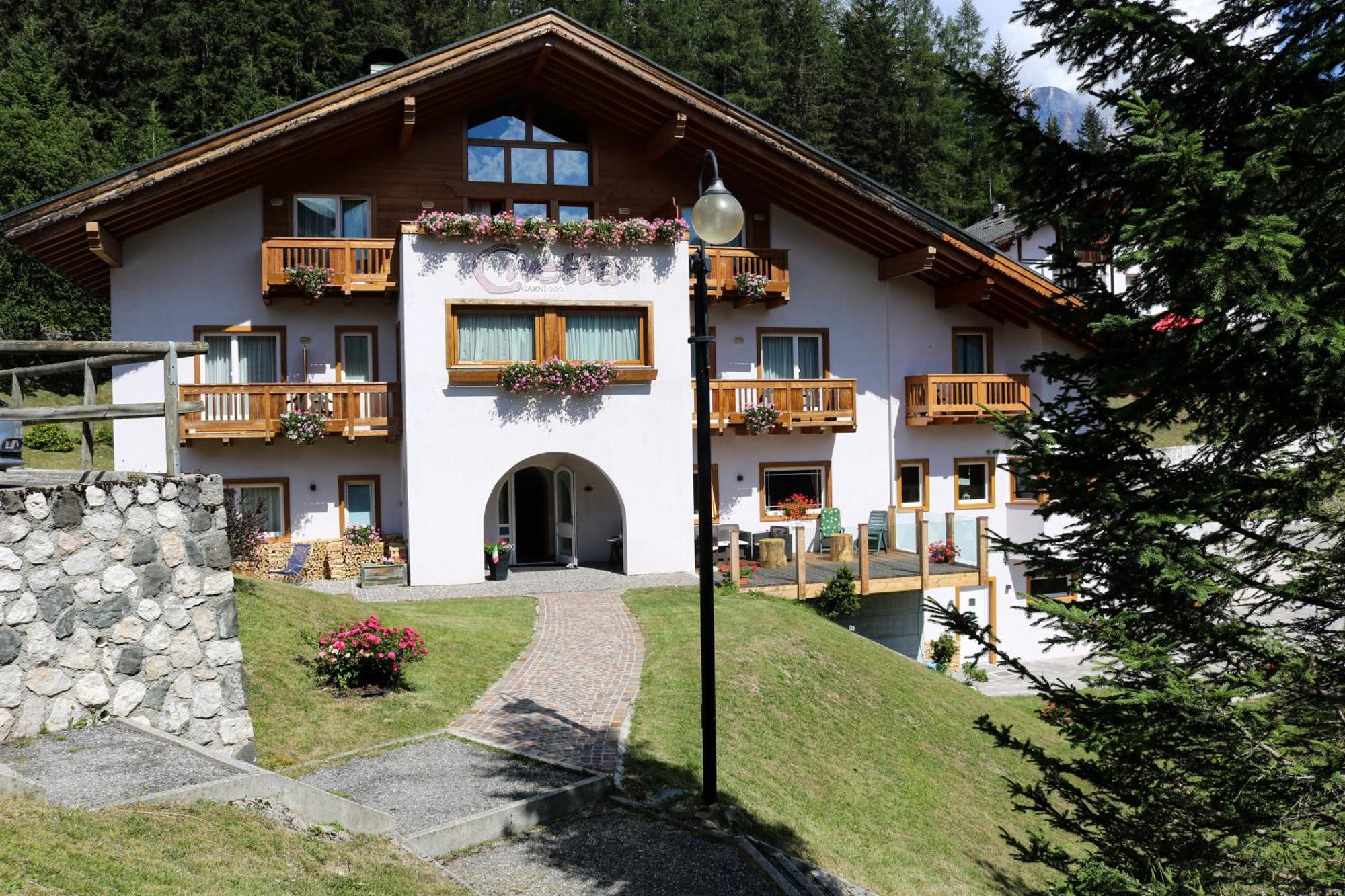Hotel Garni Civetta Selva di Cadore Exteriör bild